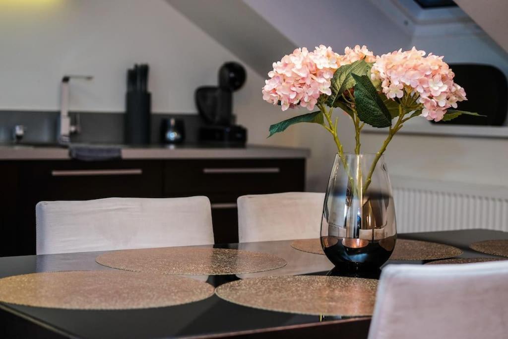 #Stayhere - Spacious Luxury Town Hall 3Bdr Apartment VNO Dış mekan fotoğraf